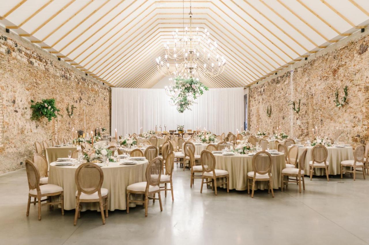 Na Kmine Hotel Obristvi Екстериор снимка
