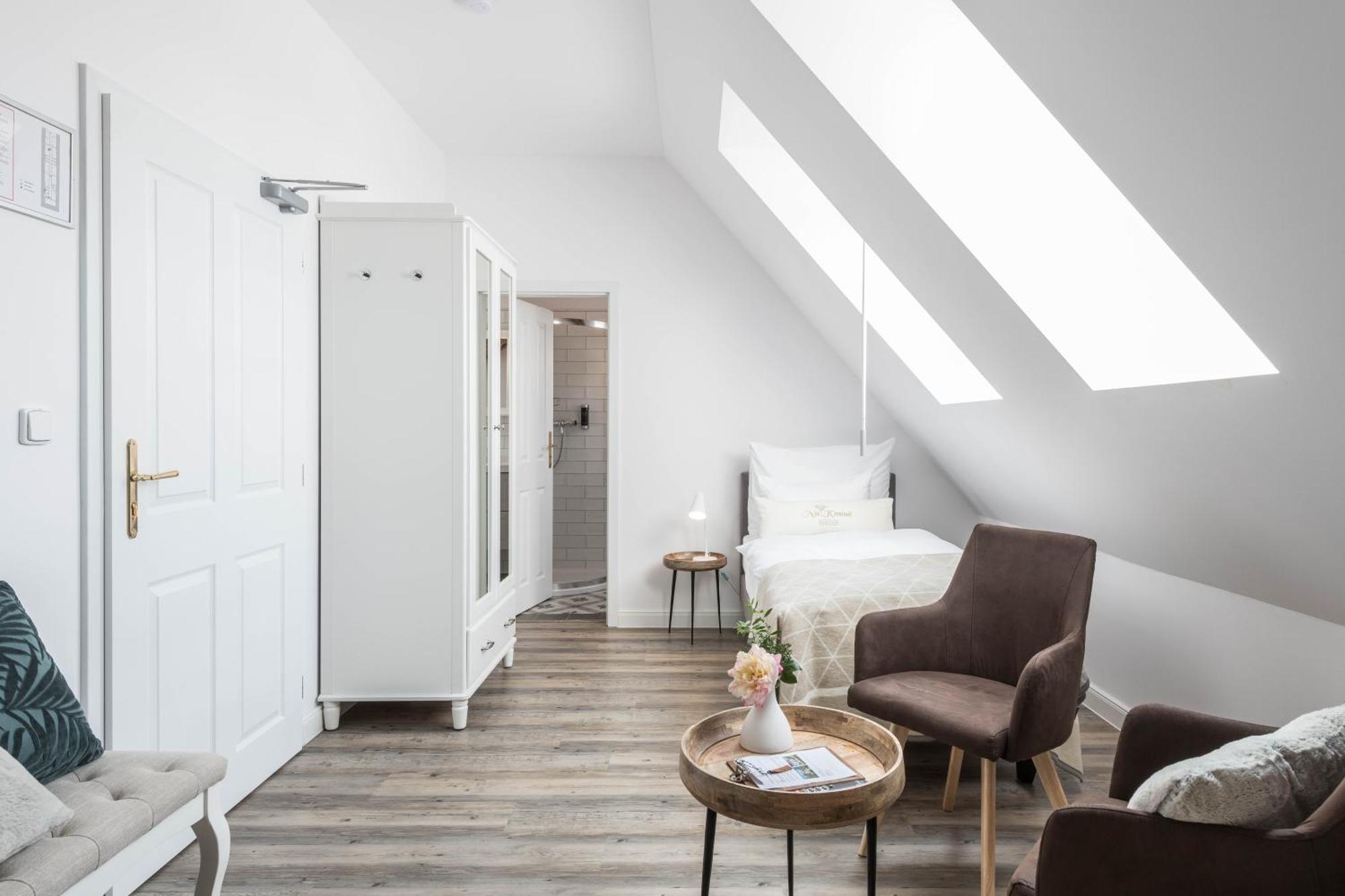 Na Kmine Hotel Obristvi Екстериор снимка